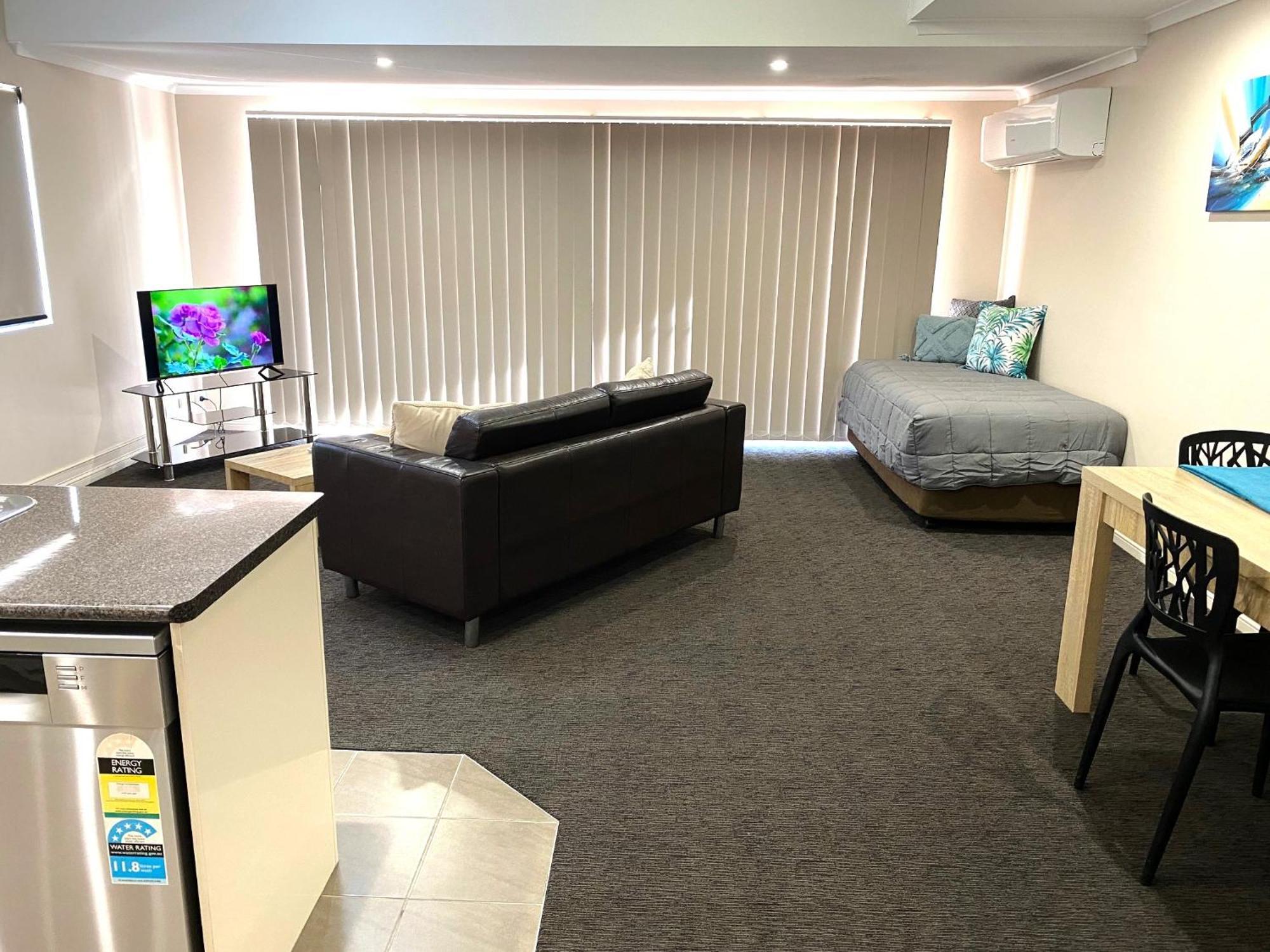 City Ville Apartments And Motel Rockhampton Bilik gambar