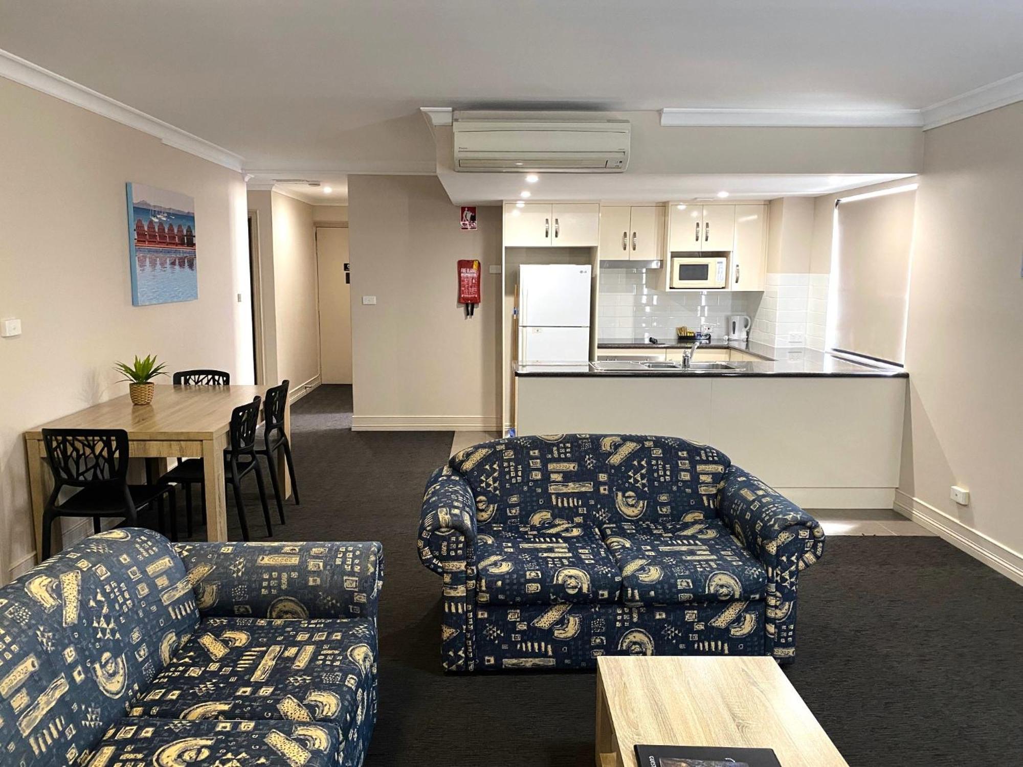 City Ville Apartments And Motel Rockhampton Bilik gambar